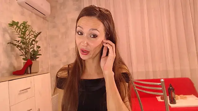 Snapshot of DanaPerezX chatting on March 2025 03:04:01 PM DanaPerezX online show from March 2025 03:04:01 PM