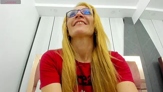 maddy cartter online show from February 2025 03:17:02 PM