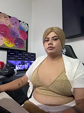 Snapshot of Tom_Silver__ chatting on November 2025 08:16:02 AM Tom Silver online show from November 2025 08:16:02 AM