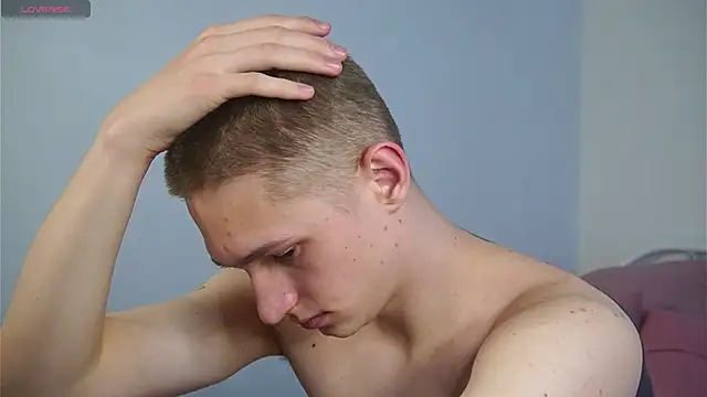 dustyn fox online show from February 2025 10:09:02 PM