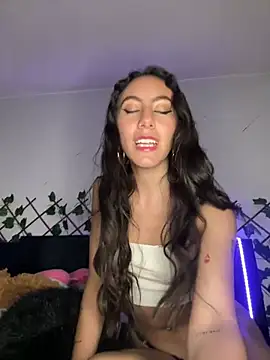 Snapshot of FrancellyHot chatting on January 2025 02:31:01 AM FrancellyHot online show from January 2025 02:31:01 AM