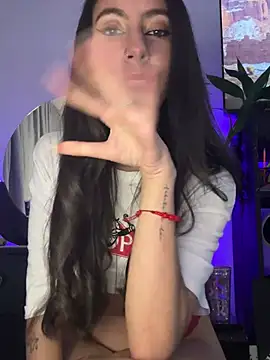 Snapshot of FrancellyHot chatting on March 2025 02:32:01 AM FrancellyHot online show from March 2025 02:32:01 AM