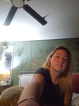 ashlynnstarr online show from August 2026 06:04:02 AM