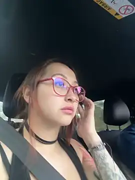 Joseph and Amy  online show from November 2025 10:09:02 PM