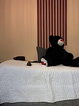  Shara Handal  online show from February 2025 06:58:02 AM