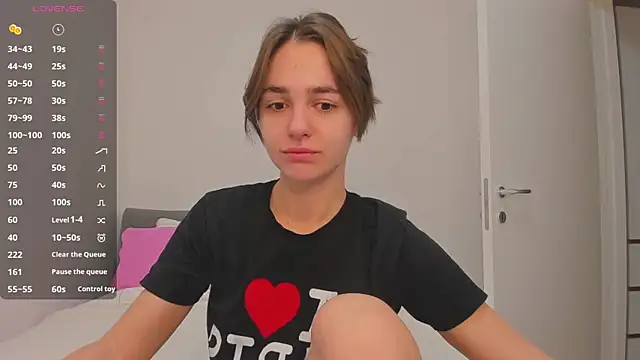 JudyAngil online show from December 2025 06:54:02 AM