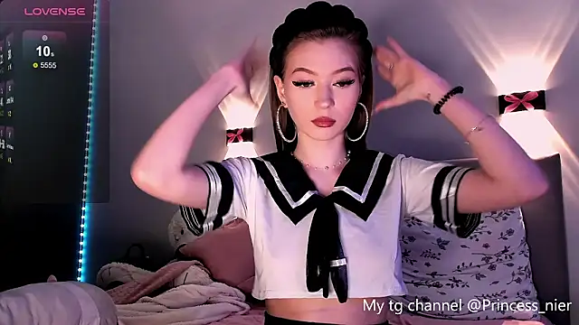 diana nier online show from December 2024 09:33:02 PM