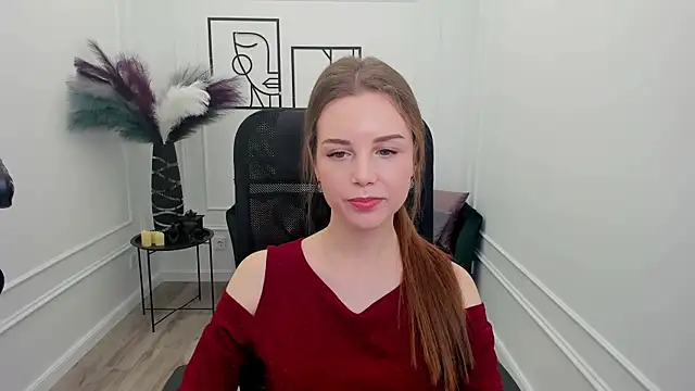 MileyWings online show from November 2025 12:42:01 PM