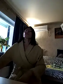 Snapshot of clementine_fox chatting on January 2025 02:35:02 AM clementine fox online show from January 2025 02:35:02 AM