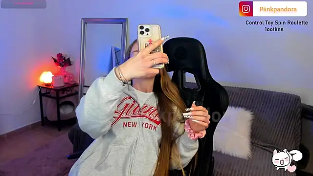 Piinkpandora online show from March 2025 09:27:02 PM