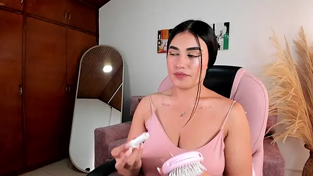 Alheli 16 online show from February 2026 12:32:02 PM