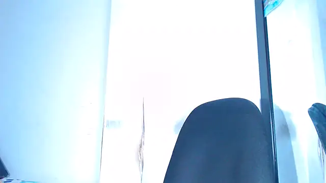 Snapshot of Megaanfox chatting on December 2024 10:34:02 PM Megaanfox online show from December 2024 10:34:02 PM