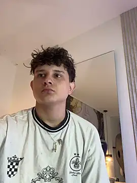 Snapshot of Nathan_Bluee chatting on September 2025 11:32:01 AM Nathan Bluee online show from September 2025 11:32:01 AM