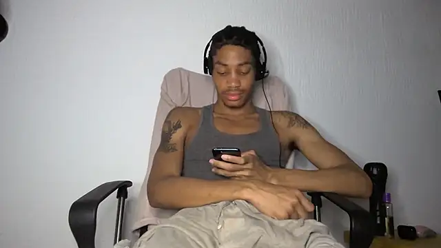 Skinnyblackman online show from June 2026 05:18:01 AM