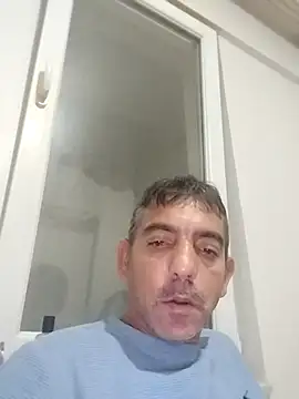 Egemen2245 online show from November 2025 08:38:02 PM