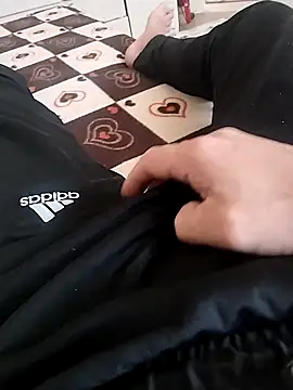 Egemen2245 online show from December 2025 11:27:02 AM