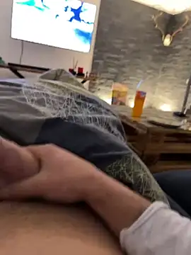 Snapshot of Bick_dick1997 chatting on January 2025 06:49:01 PM Bick dick1997 online show from January 2025 06:49:01 PM