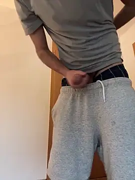 Snapshot of Bick_dick1997 chatting on January 2025 03:15:01 PM Bick dick1997 online show from January 2025 03:15:01 PM