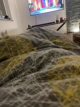 Snapshot of Bick_dick1997 chatting on February 2025 06:53:01 PM Bick dick1997 online show from February 2025 06:53:01 PM