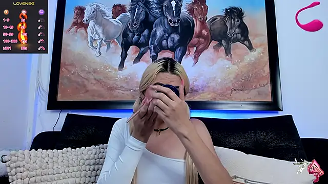 shannel  queen online show from February 2025 10:13:01 PM