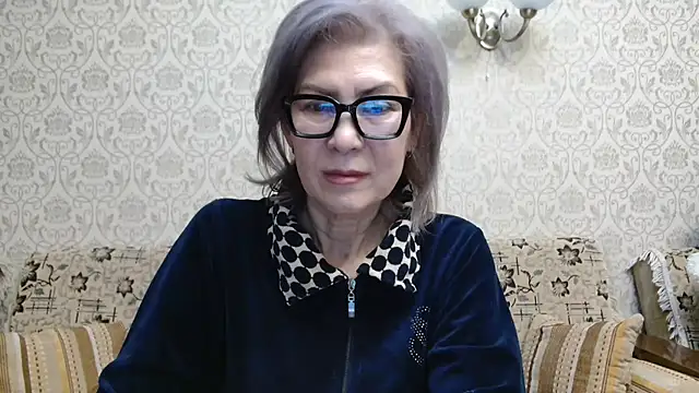 Snapshot of Elegant00Lady chatting on October 2025 02:28:01 PM Elegant00Lady online show from October 2025 02:28:01 PM