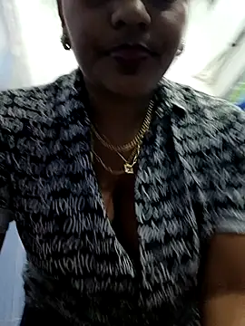 anaesca online show from March 2025 04:01:01 AM