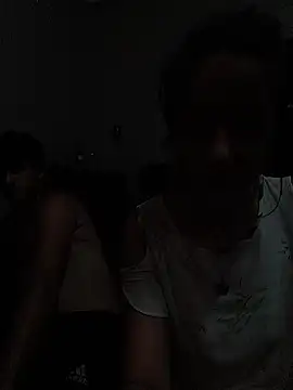 Missmesexycouple69 online show from November 2025 10:20:01 PM