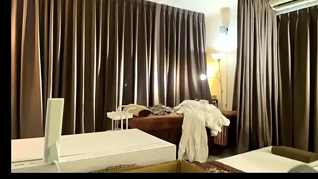 Snapshot of chih515 chatting on September 2025 06:03:01 AM chih515 online show from September 2025 06:03:01 AM