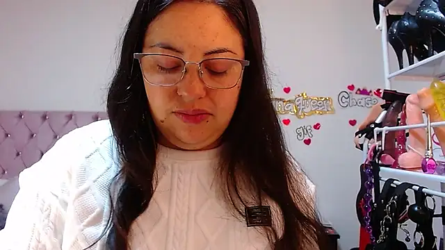 lanaqueen699 online show from October 2025 12:35:02 PM