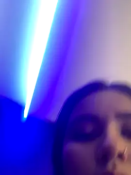 Larabrooks online show from September 2025 05:38:01 PM