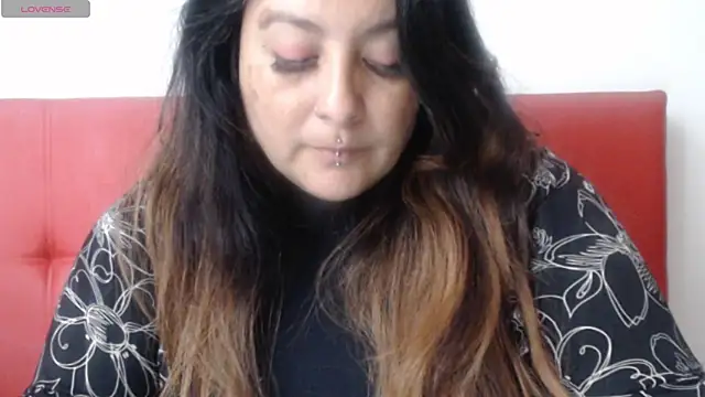 Snapshot of amydeepqueen chatting on December 2024 11:45:02 AM amydeepqueen online show from December 2024 11:45:02 AM
