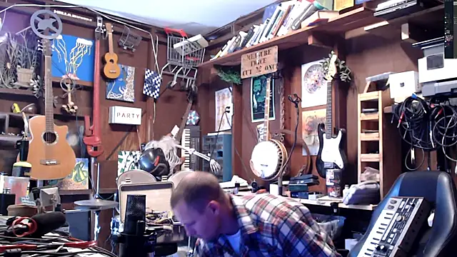 itsjameswebbscope online show from November 2025 06:43:02 PM