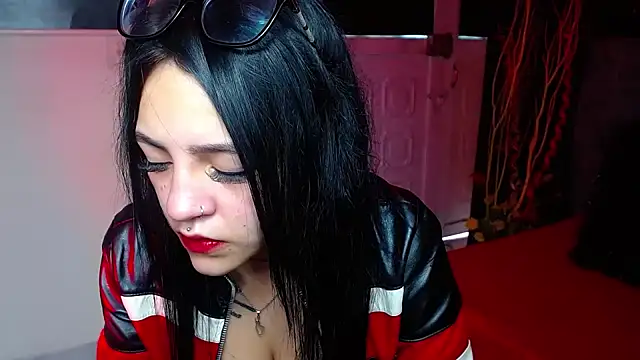 Violettasquirt online show from January 2026 01:25:02 PM