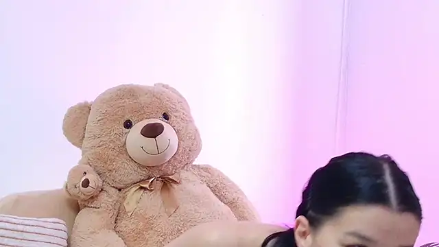 Eva Millar online show from January 2025 09:04:02 AM