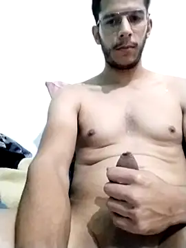 G0stragos online show from January 2025 01:32:02 PM