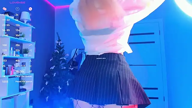 aneta alisha online show from February 2025 12:09:02 PM