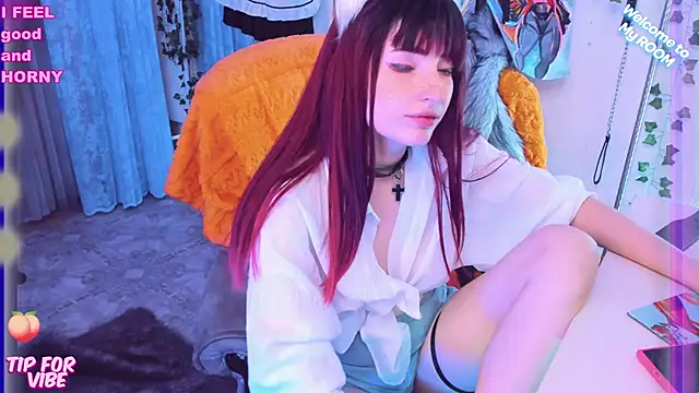 Snapshot of Toxic_Ellies chatting on February 2025 05:39:02 PM Toxic Ellies online show from February 2025 05:39:02 PM