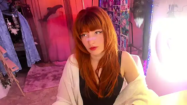 Snapshot of Toxic_Ellies chatting on February 2025 02:42:02 PM Toxic Ellies online show from February 2025 02:42:02 PM