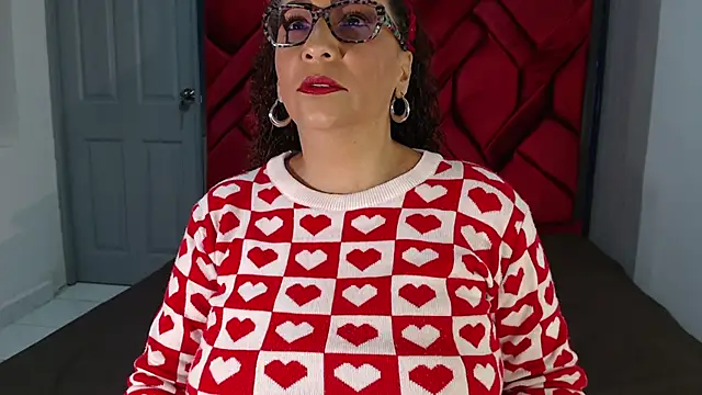 Snapshot of EvaMills1 chatting on February 2025 03:12:02 PM EvaMills1 online show from February 2025 03:12:02 PM