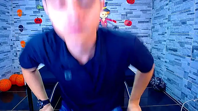 ADAM HOT online show from October 2025 08:48:02 PM