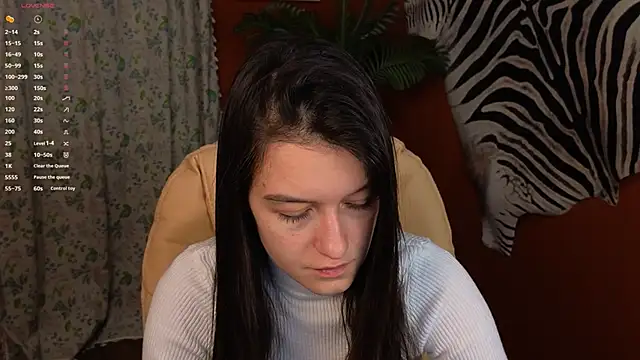 Alice  grace online show from January 2025 09:28:01 PM