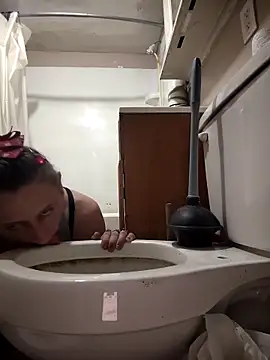 Snapshot of UniqueKorn86 chatting on February 2026 01:54:01 AM UniqueKorn86 online show from February 2026 01:54:01 AM