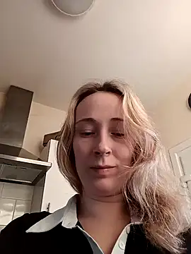 Snapshot of Teagan_B chatting on January 2025 09:40:01 AM Teagan B online show from January 2025 09:40:01 AM