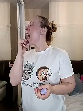 Snapshot of Teagan_B chatting on February 2025 01:52:01 PM Teagan B online show from February 2025 01:52:01 PM