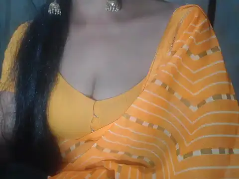 Snapshot of LustyShreya chatting on October 2025 05:15:02 PM LustyShreya online show from October 2025 05:15:02 PM