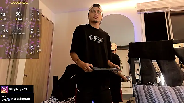 soyander03  online show from March 2026 07:58:02 AM