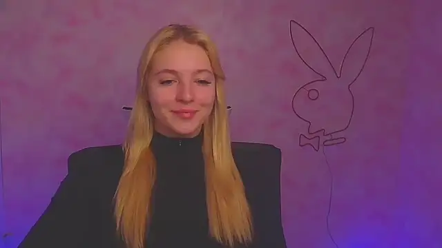 Snapshot of Milka_kiss_ chatting on December 2024 06:53:02 AM Milka kiss  online show from December 2024 06:53:02 AM