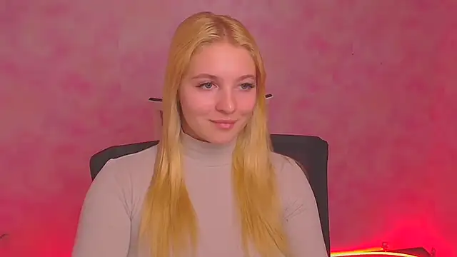Snapshot of Milka_kiss_ chatting on January 2025 03:23:01 PM Milka kiss  online show from January 2025 03:23:01 PM