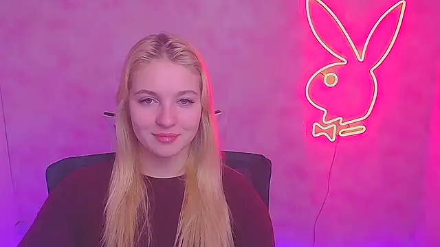 Snapshot of Milka_kiss_ chatting on February 2025 07:07:02 AM Milka kiss  online show from February 2025 07:07:02 AM