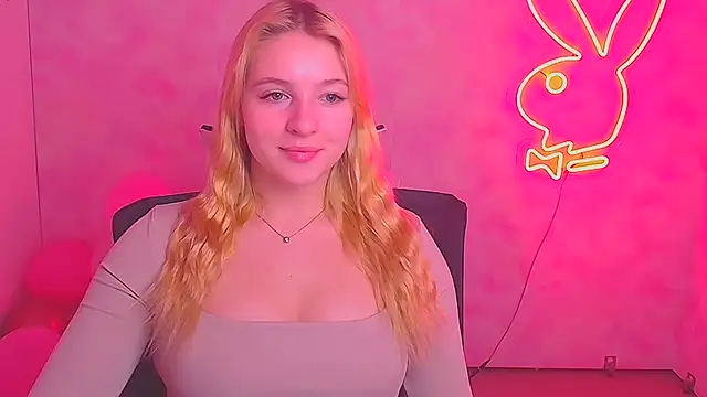 Snapshot of Milka_kiss_ chatting on February 2025 07:52:02 AM Milka kiss  online show from February 2025 07:52:02 AM